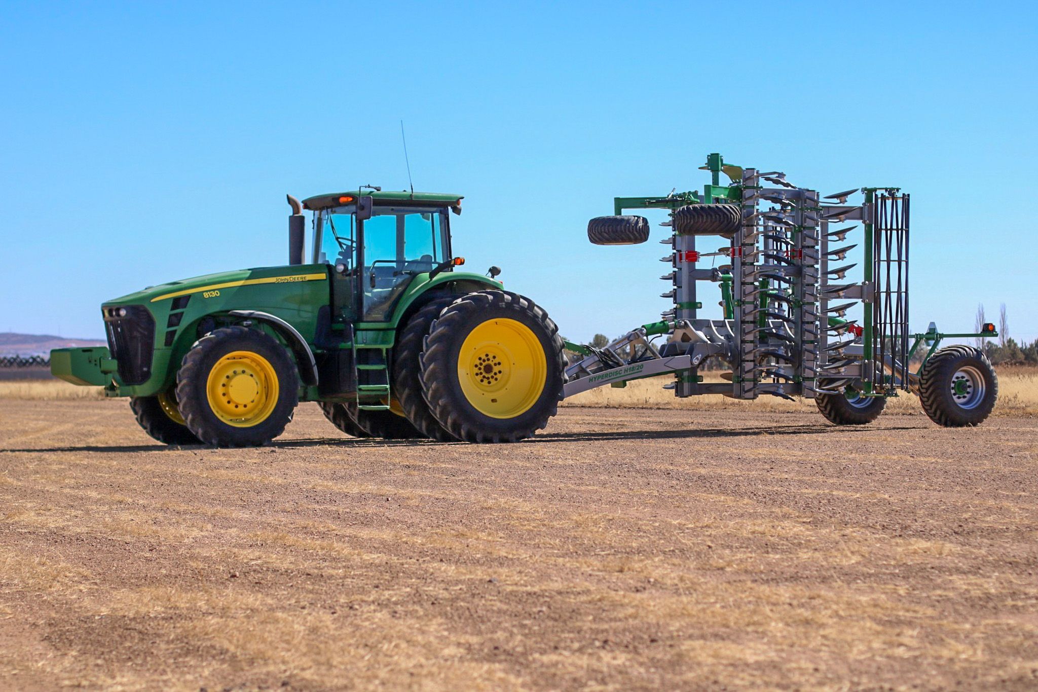 APEX HYPERDISC H hooked up to a John Deere tractor